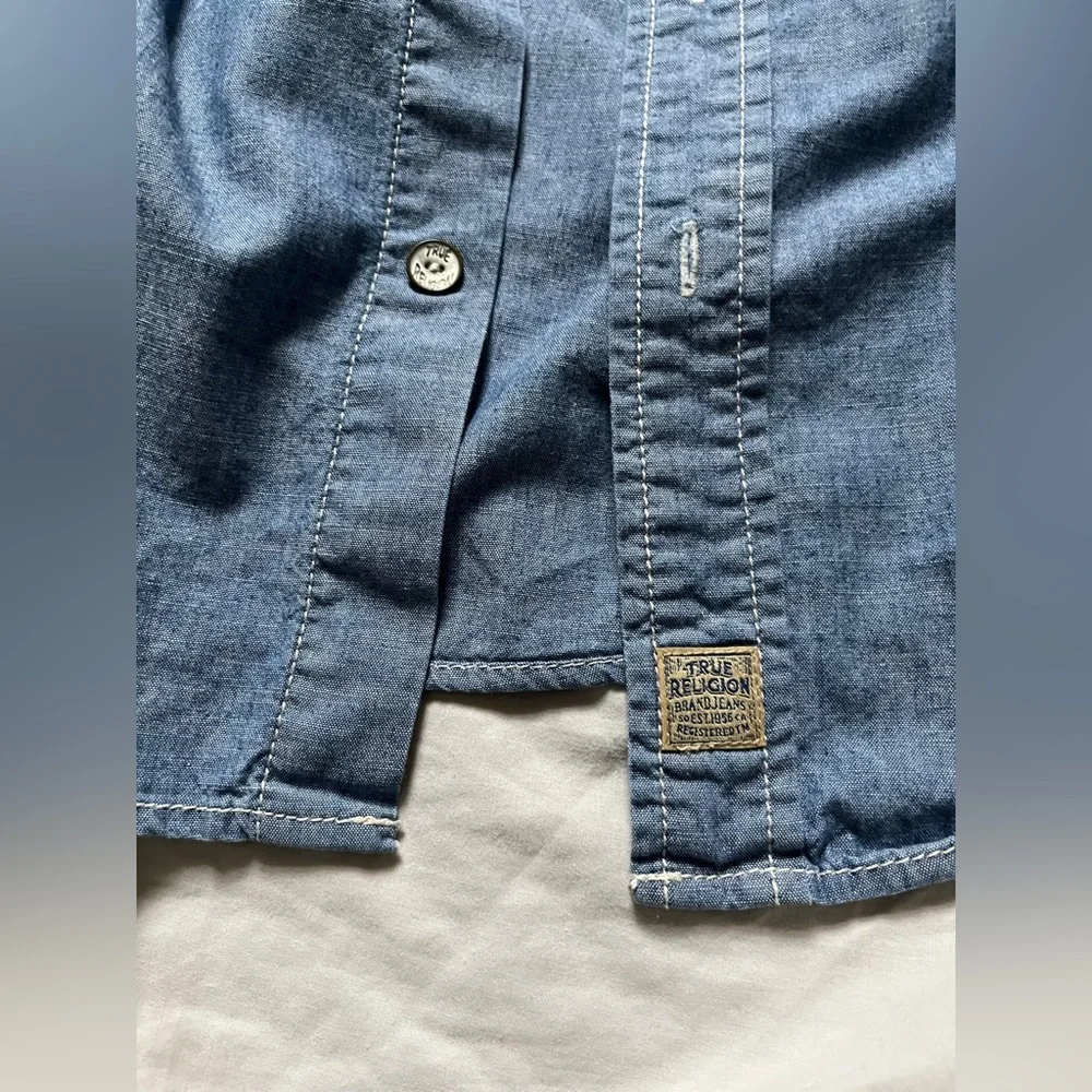 True‎ Religion Denim Shirt SZ M